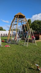 Strohpark_2025_Aufbau0003.jpg